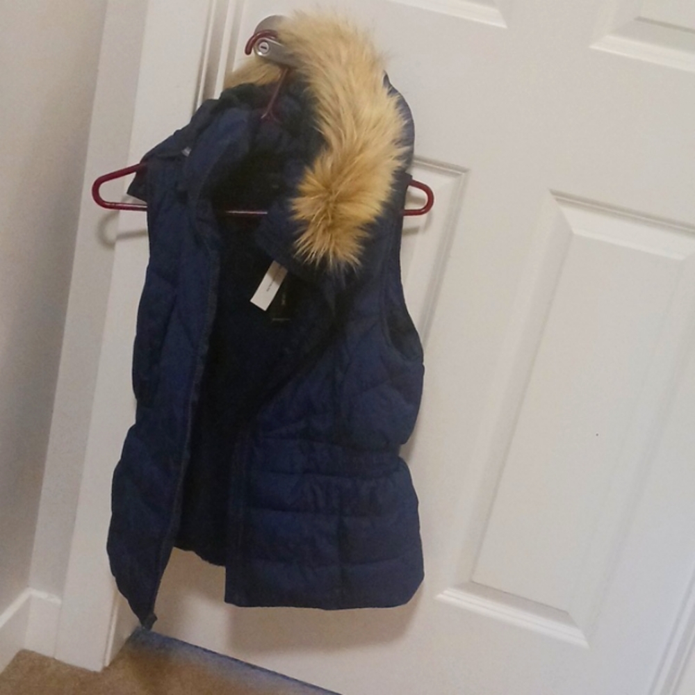 Banana Republic vest jacket with fur hood
